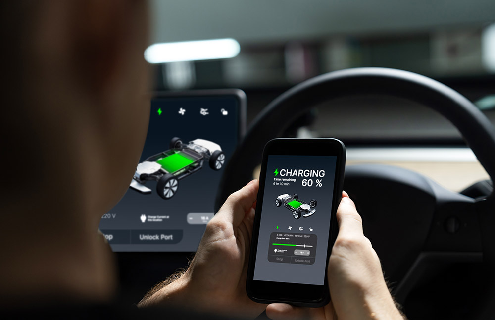 Electric vehicle battery charge displayed on mobile phone