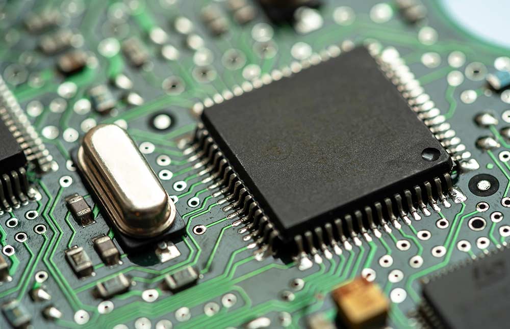 How-Arena-SCI-Tackles-Risk-Blog-Body-Image Image-electrical component close up