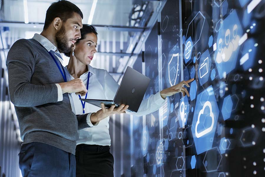 Image-Cloud Technology, group collaborating via cloud technologies